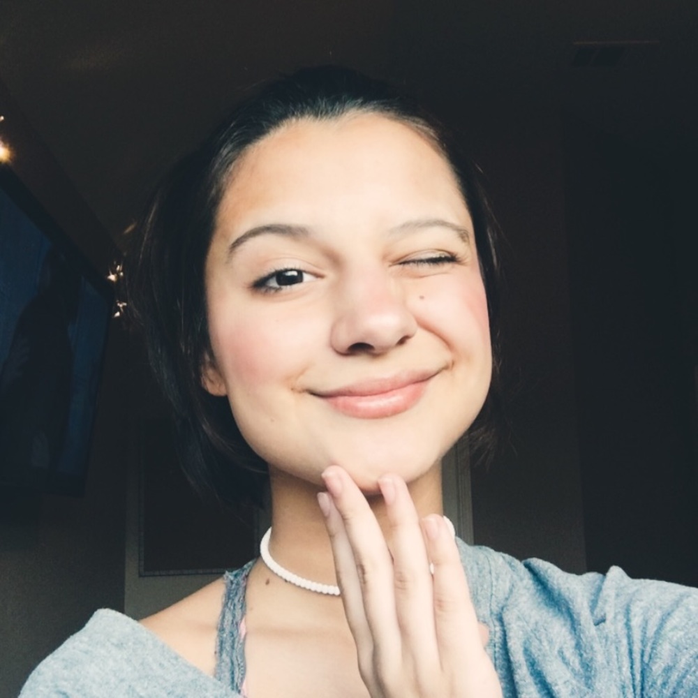 Meet your Posher, Madalyn